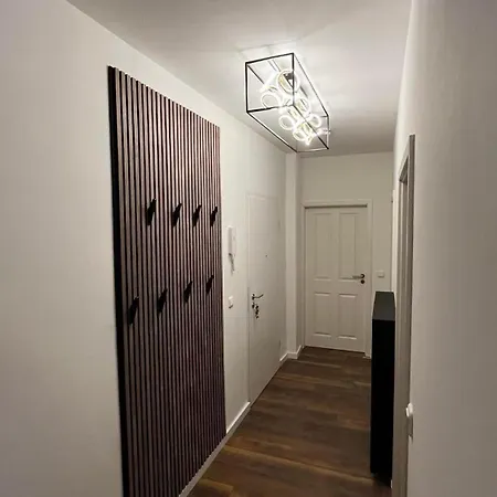 Apartament Spacious 2-bedroom Near Center *